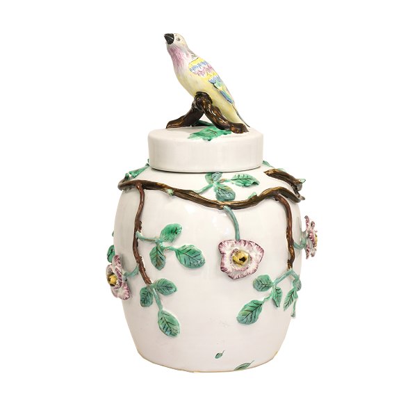 Flerfarvet potpourrivase. Marieberg, Sverige, ca. år 1765